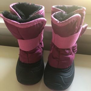 Like new baby girl snow boots